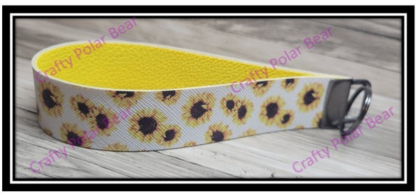 Faux Leather Wristlet (Floral)